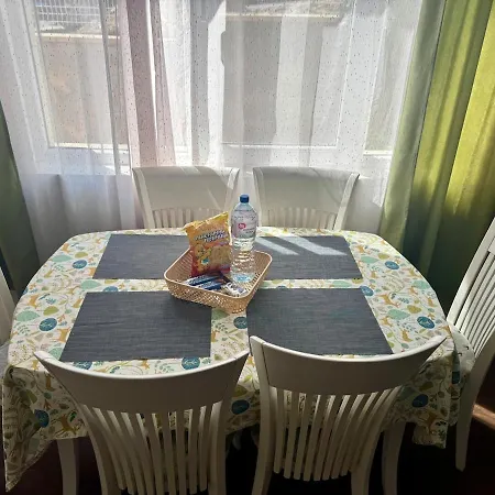 Cozy With Parking Lot * Varna