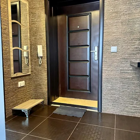 Apartman Cozy With Parking Lot *