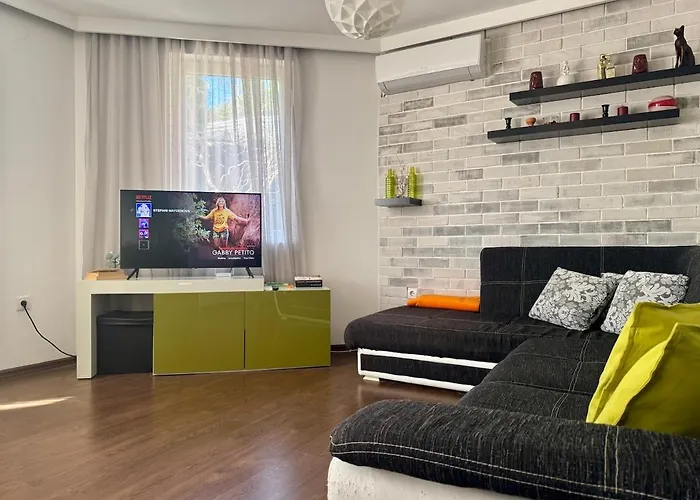 Apartman Cozy With Parking Lot *